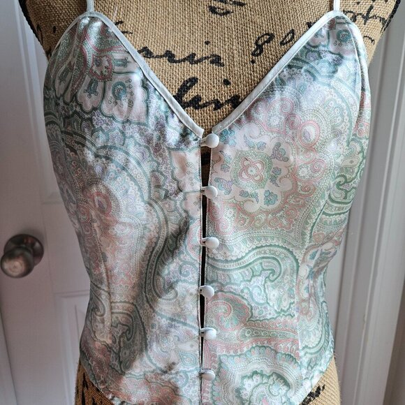 VTG  Victoria’s Secret Gold Label Satin Pastel Paisley Printed Cami Top Size S - Picture 2 of 7